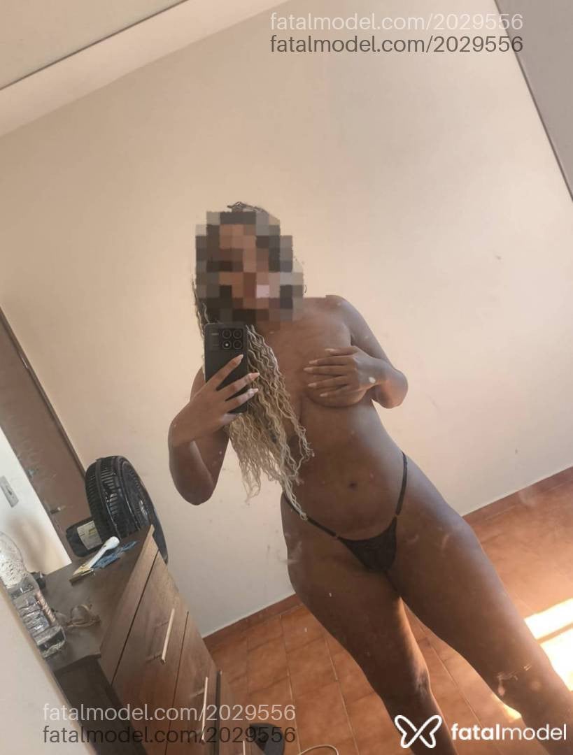 Acompanhante mulher morena (o) de olhos castanhos - Antonella Freitas