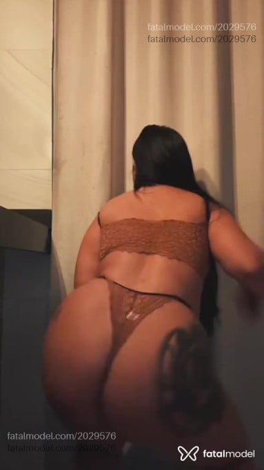 Acompanhante mulher com cabelo castanho de olhos castanhos em Governador Valadares - Gabrielly Soares