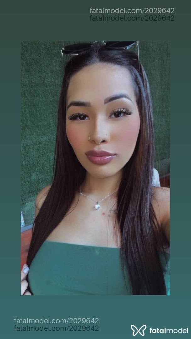 Acompanhante mulher morena (o) de olhos castanhos - Tayna Costa