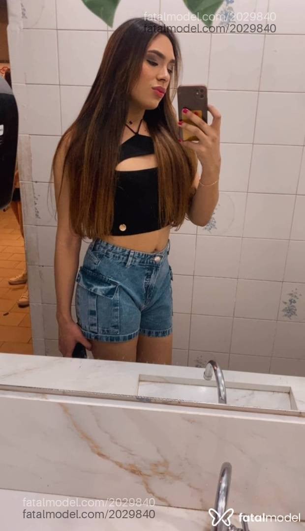 Acompanhante mulher trans morena (o) de olhos castanhos em Balneário Camboriú Acompanhante mulher trans morena (o) de olhos castanhos em Balneário Camboriú - Priscila Oliveira