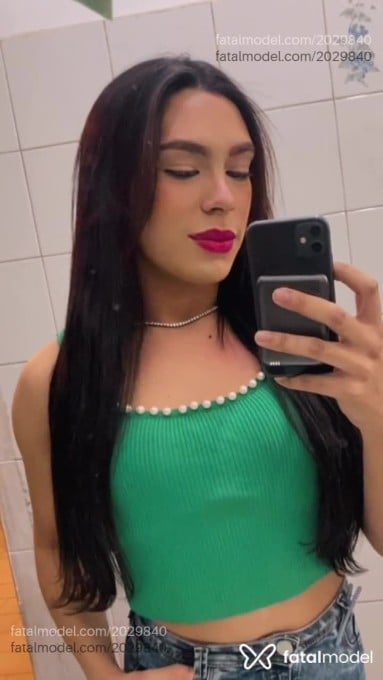 Acompanhante mulher trans morena (o) de olhos castanhos em Balneário Camboriú - Priscila Oliveira