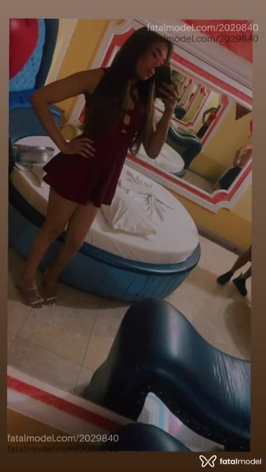 Acompanhante mulher trans morena (o) de olhos castanhos em Balneário Camboriú Acompanhante mulher trans morena (o) de olhos castanhos em Balneário Camboriú - Priscila Oliveira