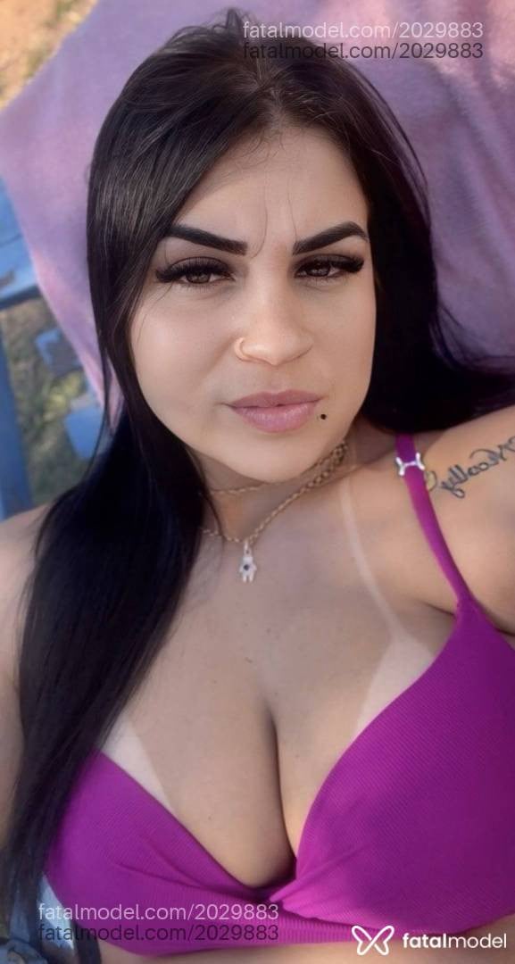 Acompanhante mulher morena (o) de olhos castanhos - Mary