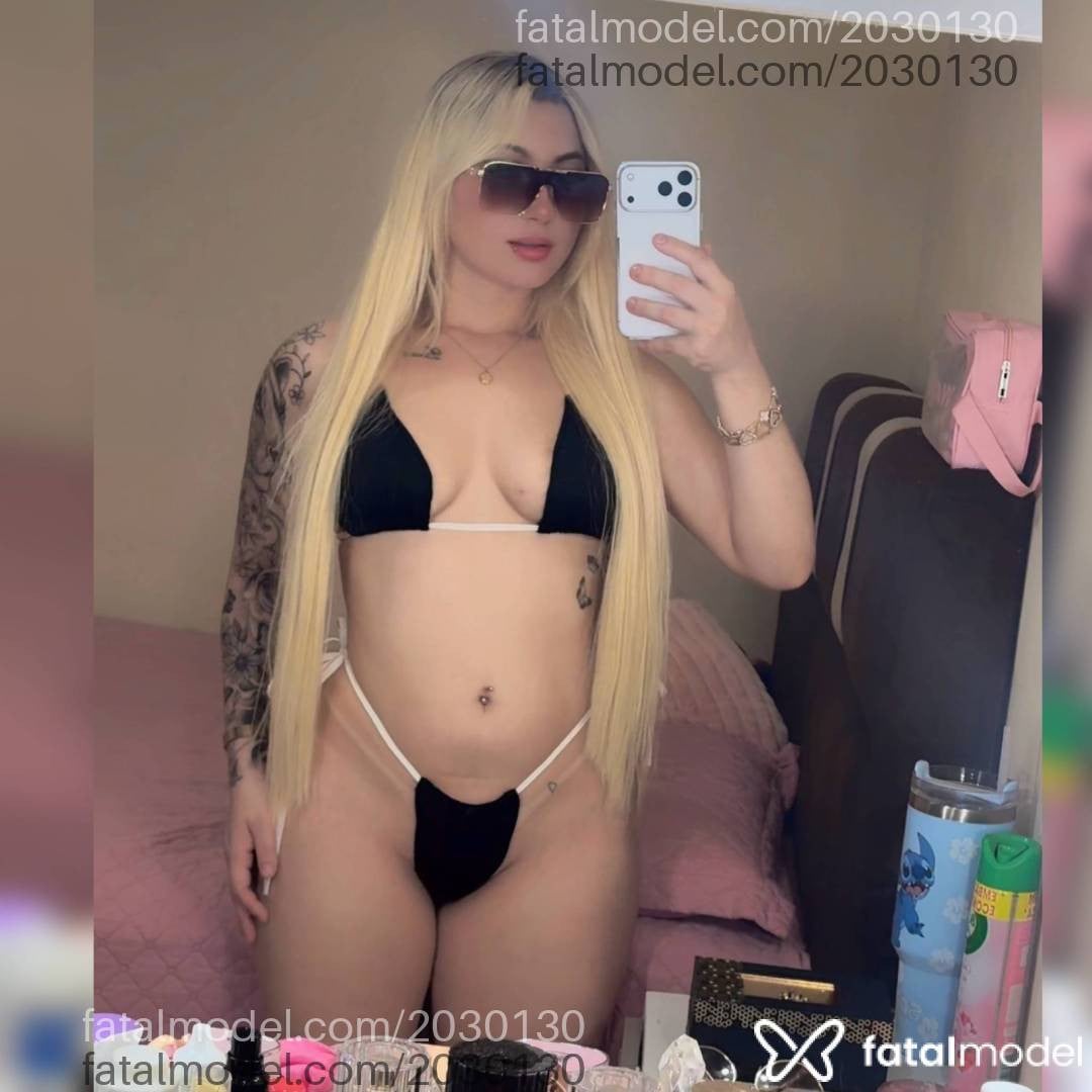 Acompanhante mulher loira (o) de olhos mel - Estefanny Castro