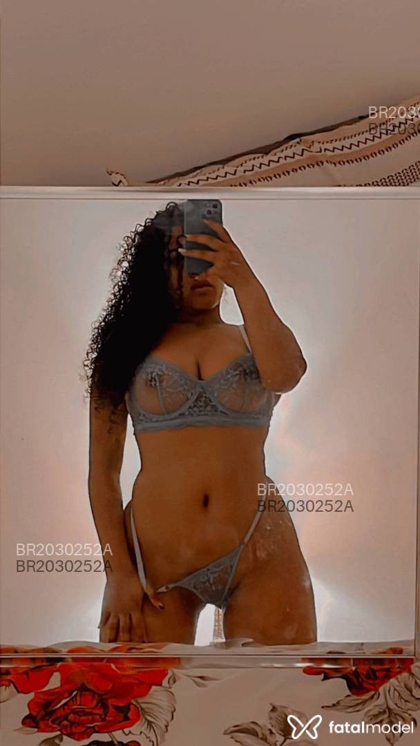 Acompanhante mulher com cabelo castanho de olhos castanhos em Virtual - Tammyzinha