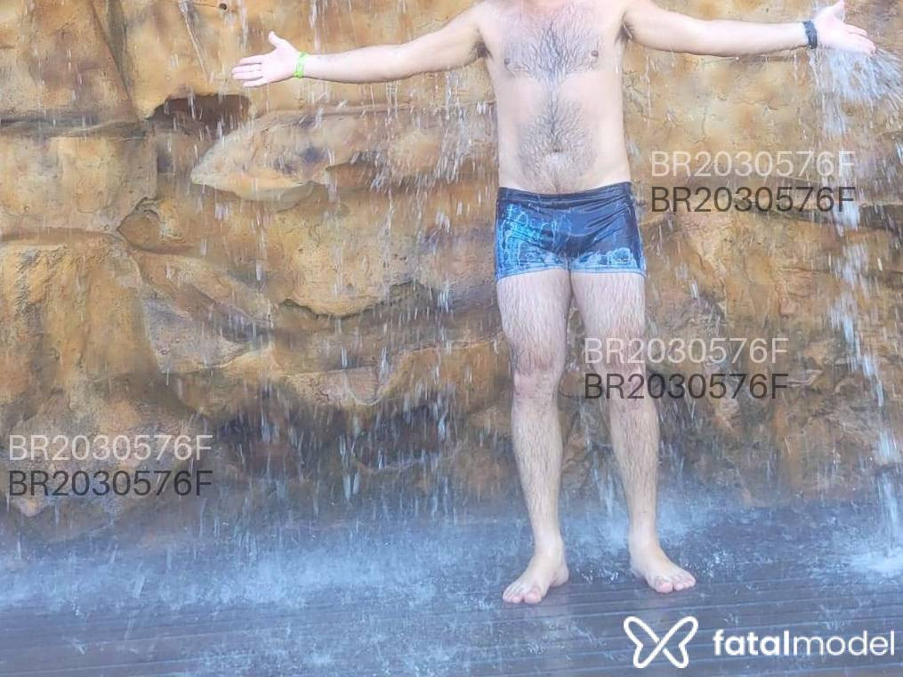 Acompanhante homem morena (o) de olhos castanhos em Virtual - Casall