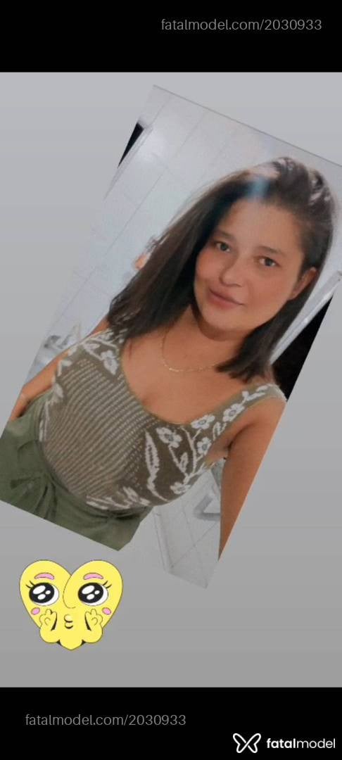 Acompanhante mulher com cabelo castanho de olhos castanhos em Morrinhos - Larah