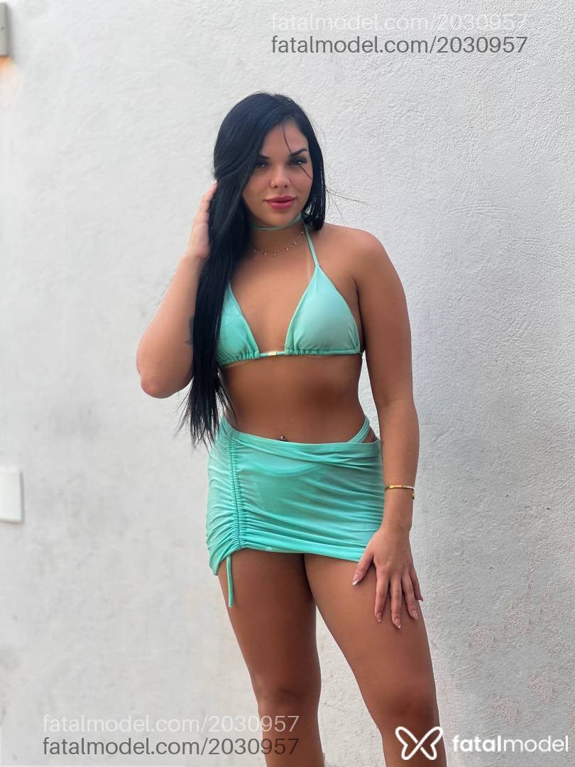 Acompanhante mulher morena (o) de olhos mel - Melissa Acompanhante mulher morena (o) de olhos mel - Melissa
