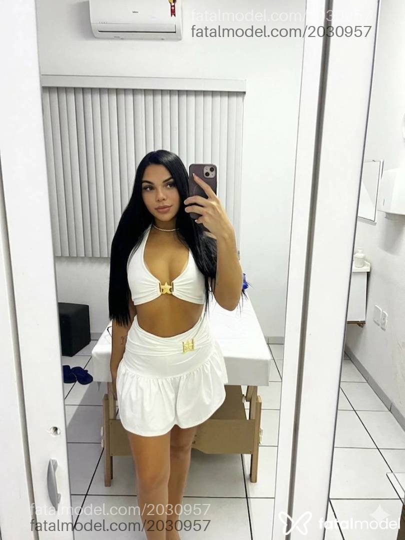 Acompanhante mulher morena (o) de olhos mel em Botucatu - Melissa