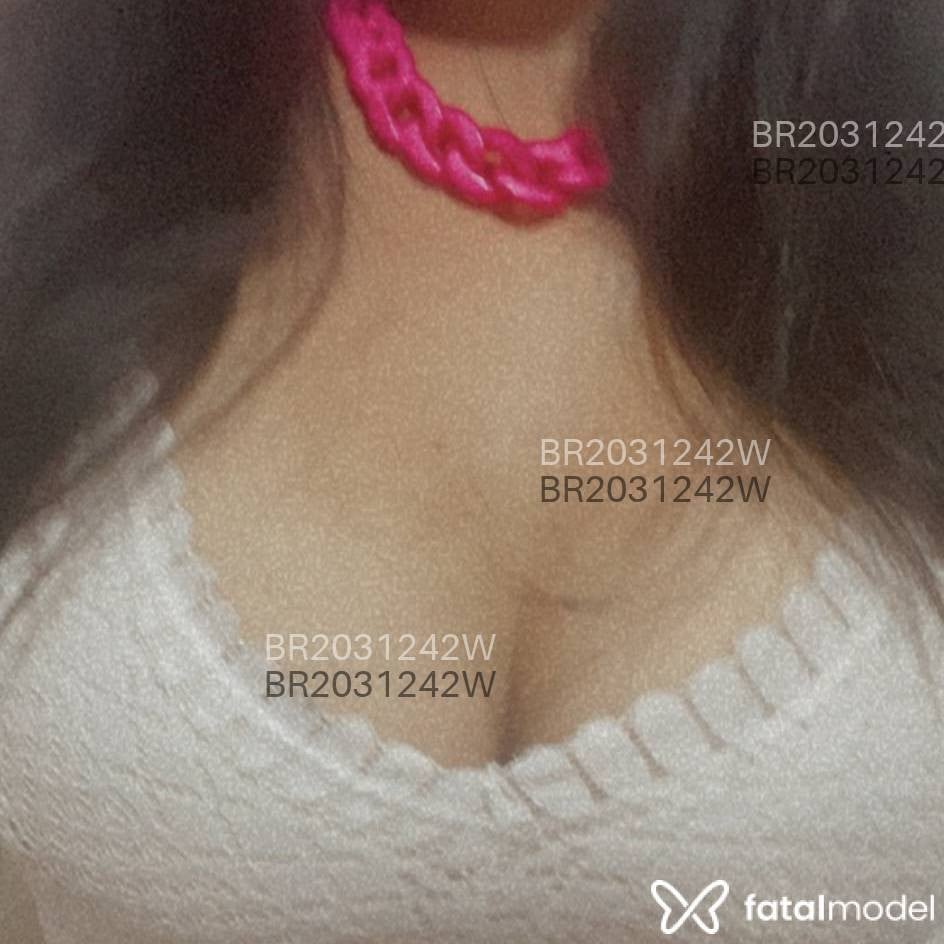 Acompanhante mulher morena (o) de olhos pretos em Virtual - Lolla