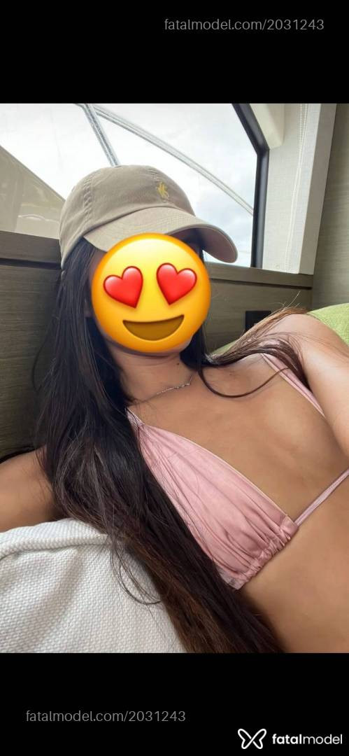 Acompanhante mulher com cabelo castanho de olhos mel em Patrocínio - Gabi Ferraz