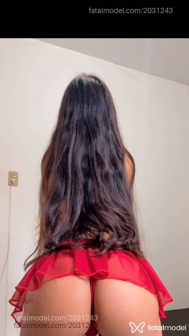 Acompanhante mulher com cabelo castanho de olhos mel em Uberlândia - Gabi Ferraz
