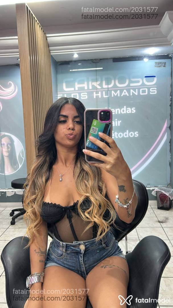 Acompanhante mulher ruiva (o) de olhos castanhos em Maceió - Laura