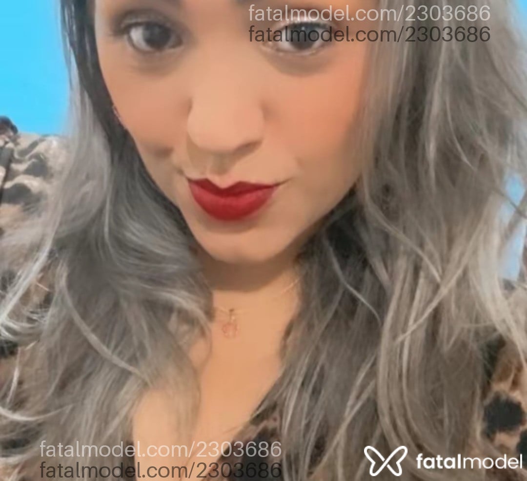 Acompanhante mulher loira (o) de olhos castanhos em Curitiba - Priscila