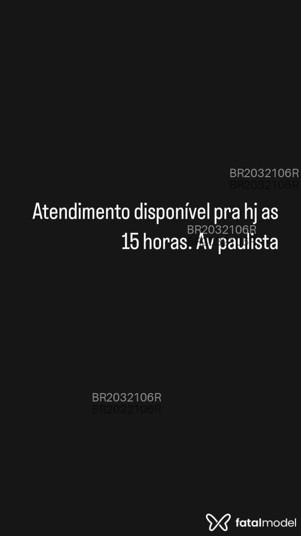 Acompanhante mulher com cabelo castanho de olhos castanhos em São Paulo - Sah