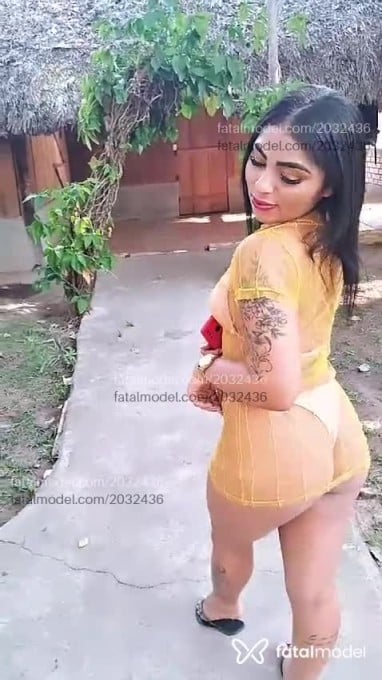 Acompanhante mulher morena (o) de olhos pretos em Virtual Acompanhante mulher morena (o) de olhos pretos em Virtual - Lunna