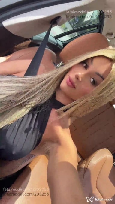 Acompanhante mulher trans loira (o) de olhos castanhos em Porto Alegre - GABI SAMPAIO