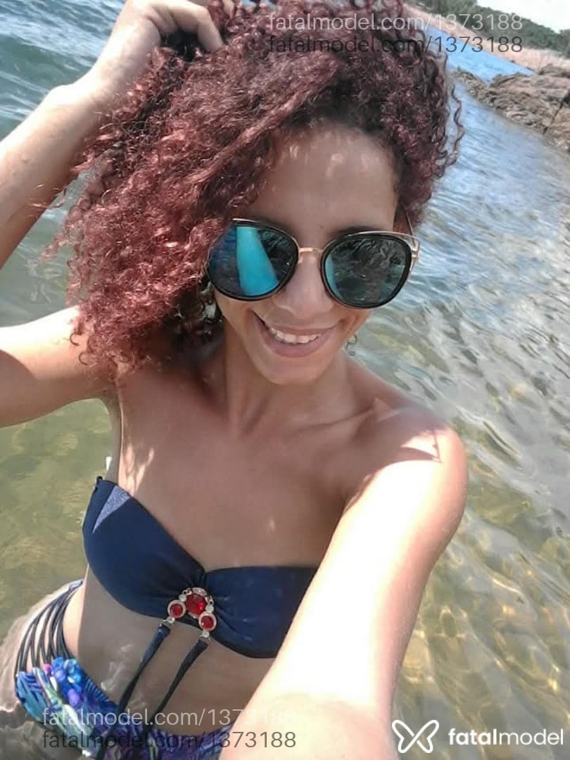 Acompanhante mulher ruiva (o) de olhos castanhos em Cuiabá Acompanhante mulher ruiva (o) de olhos castanhos em Cuiabá - Eduarda