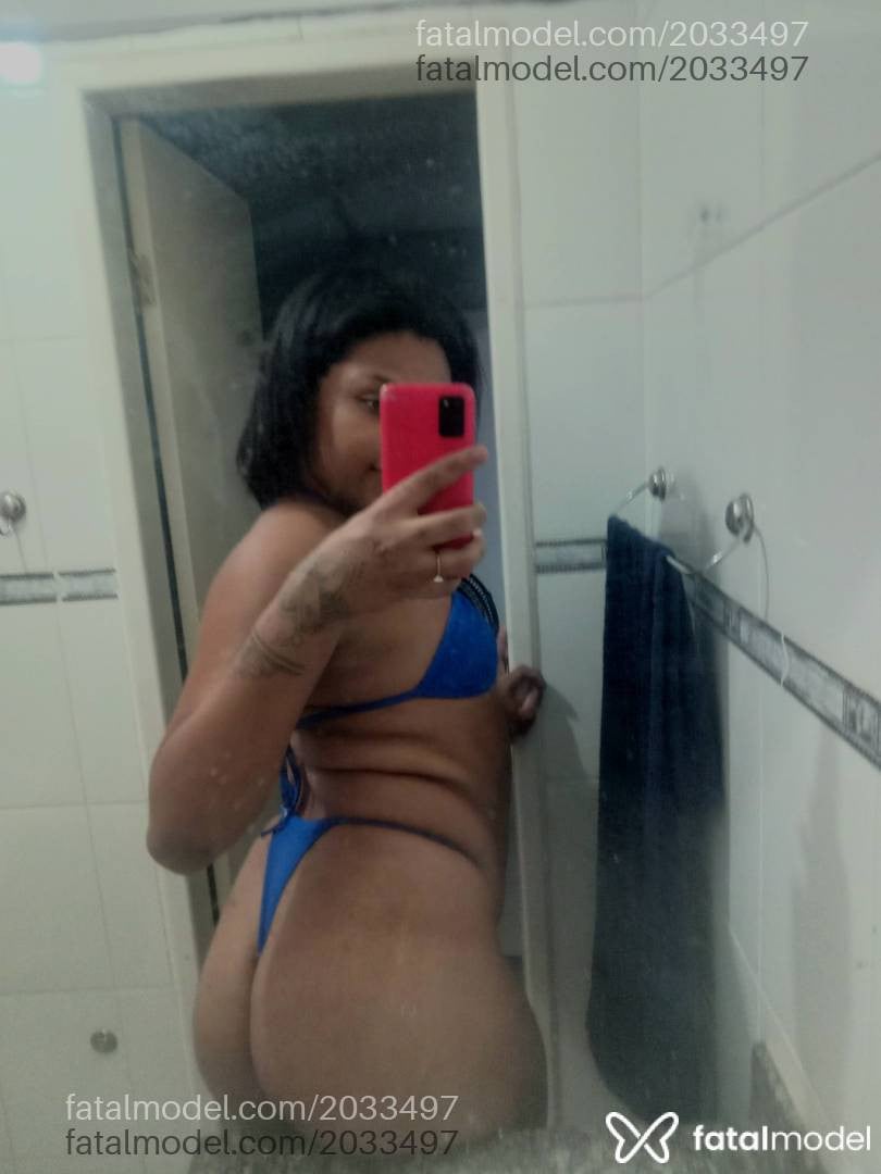 Acompanhante mulher trans morena (o) de olhos castanhos - Thayla Brito