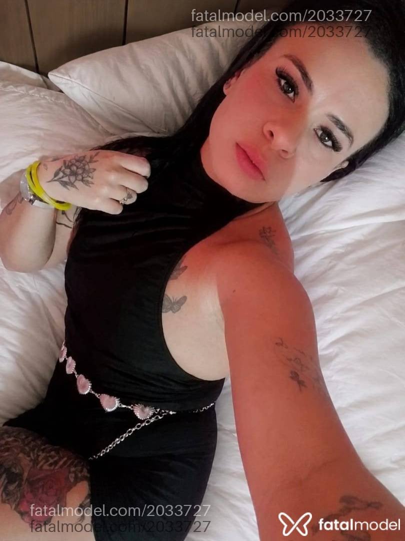 Acompanhante mulher com cabelo castanho de olhos castanhos - Morena Rosa