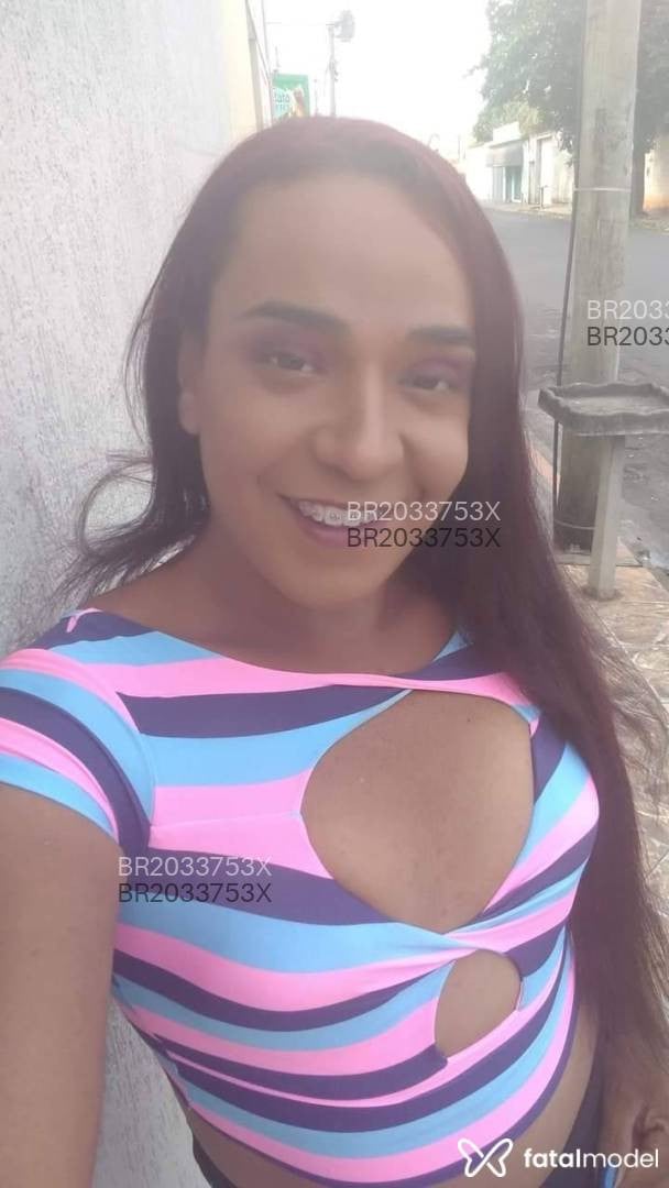 Acompanhante mulher trans morena (o) de olhos mel em Araçatuba - Soraya Luz