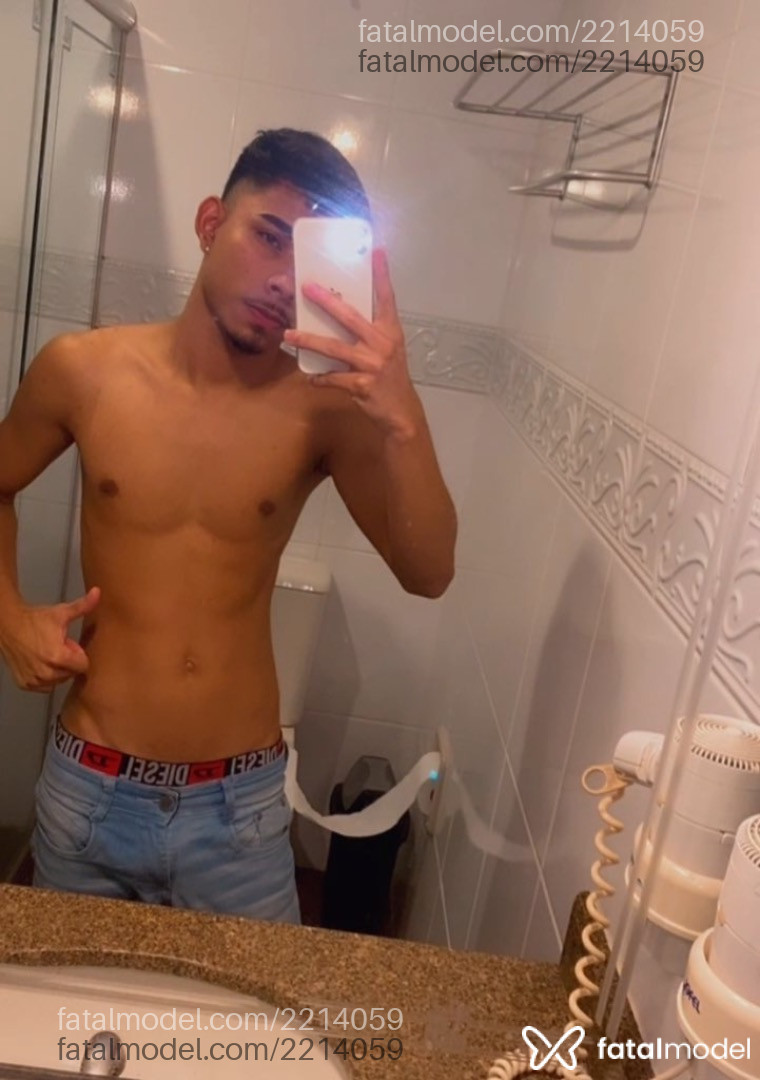 Acompanhante homem morena (o) de olhos pretos em São Paulo - Gustavo