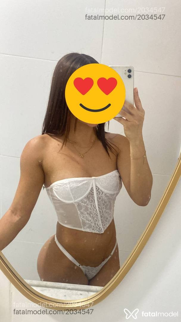 Acompanhante mulher morena (o) de olhos castanhos - Dani Barbosa