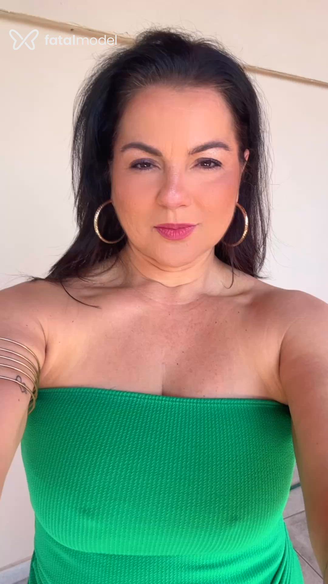 Acompanhante mulher morena (o) de olhos castanhos - Nanny