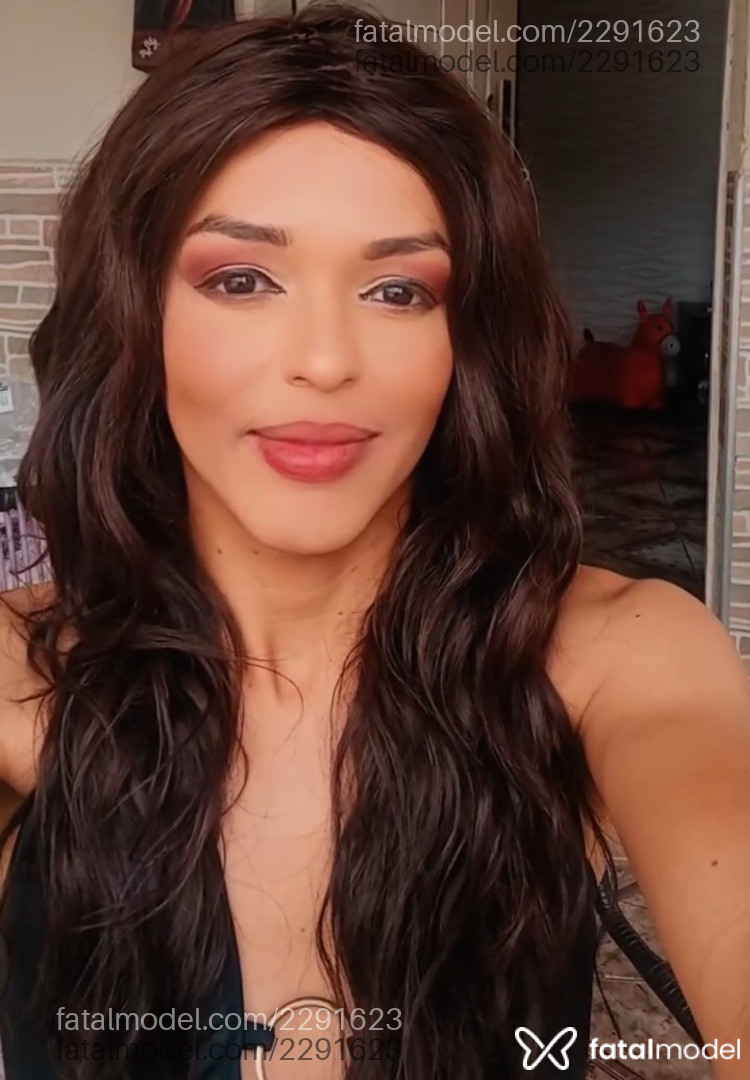 Acompanhante mulher trans morena (o) de olhos pretos em Paulista - Leila