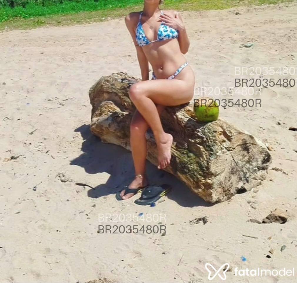 Acompanhante mulher loira (o) de olhos verdes em Salvador - Laura Teles
