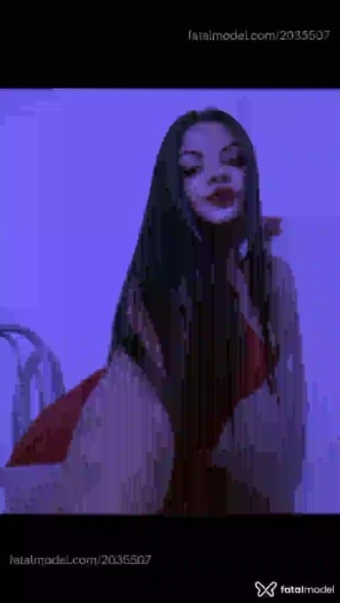 Acompanhante mulher trans morena (o) de olhos pretos - Morena