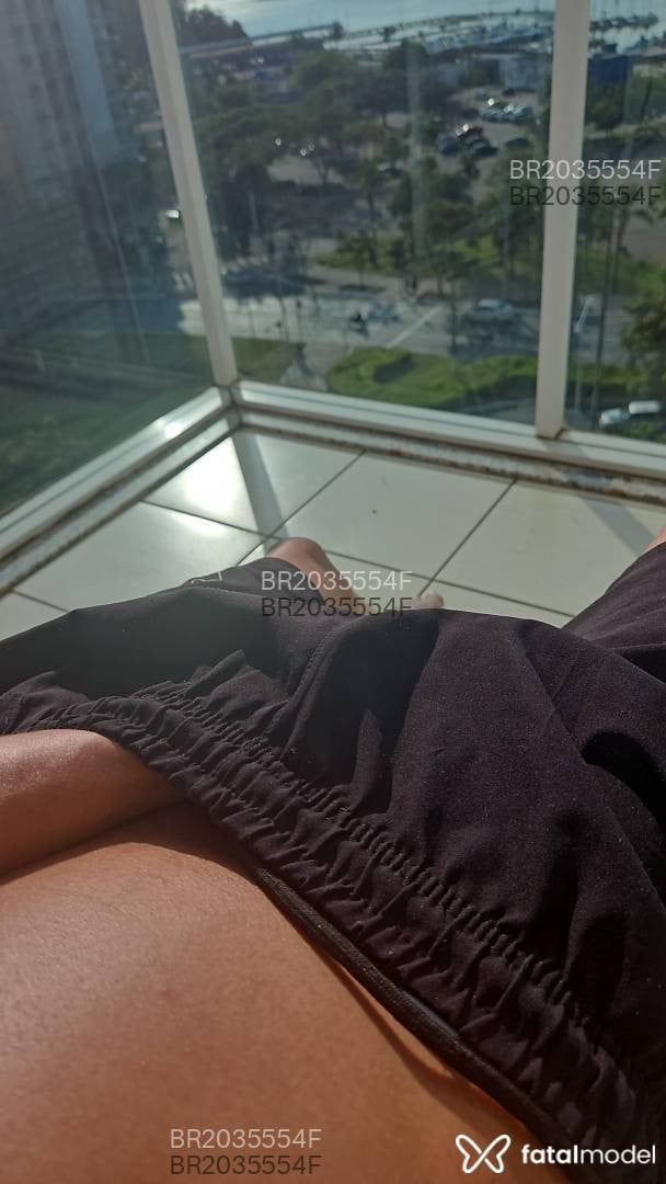 Acompanhante homem morena (o) de olhos verdes em Vitória Acompanhante homem morena (o) de olhos verdes em Vitória - Benjamin