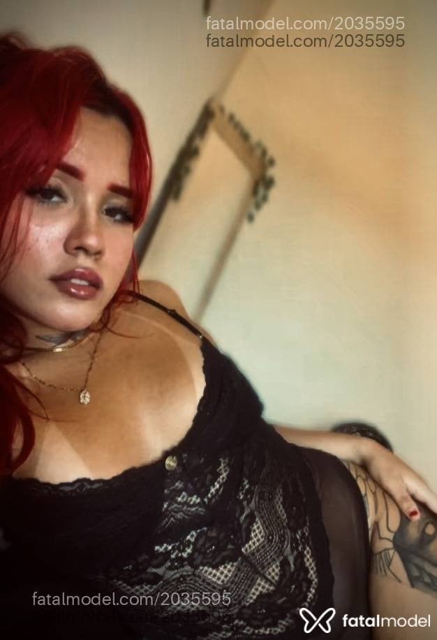 Acompanhante mulher ruiva (o) de olhos mel - Íris Hernandez