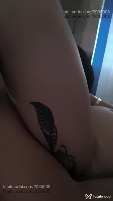 Acompanhante mulher loira (o) de olhos castanhos em Patos - Anny