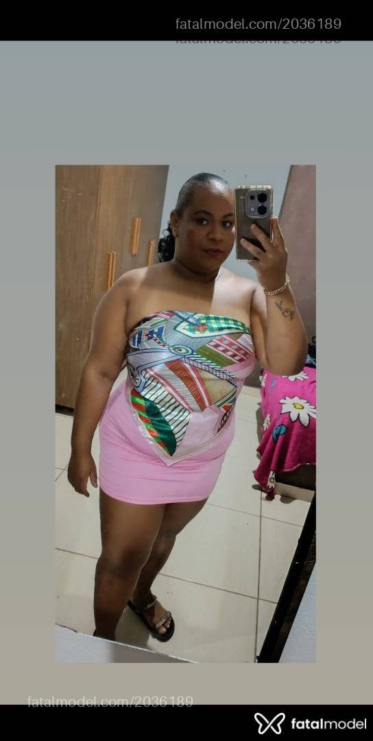Acompanhante mulher com cabelo castanho de olhos pretos em Loanda - Bombomzinho