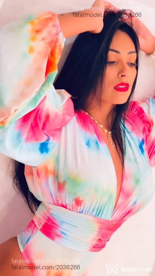 Acompanhante mulher morena (o) de olhos pretos - Isabely Fernandes