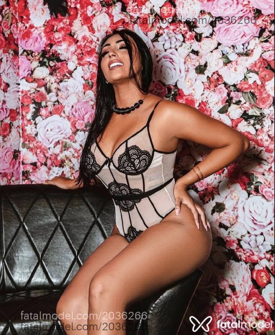 Acompanhante mulher morena (o) de olhos pretos - Isabely Fernandes