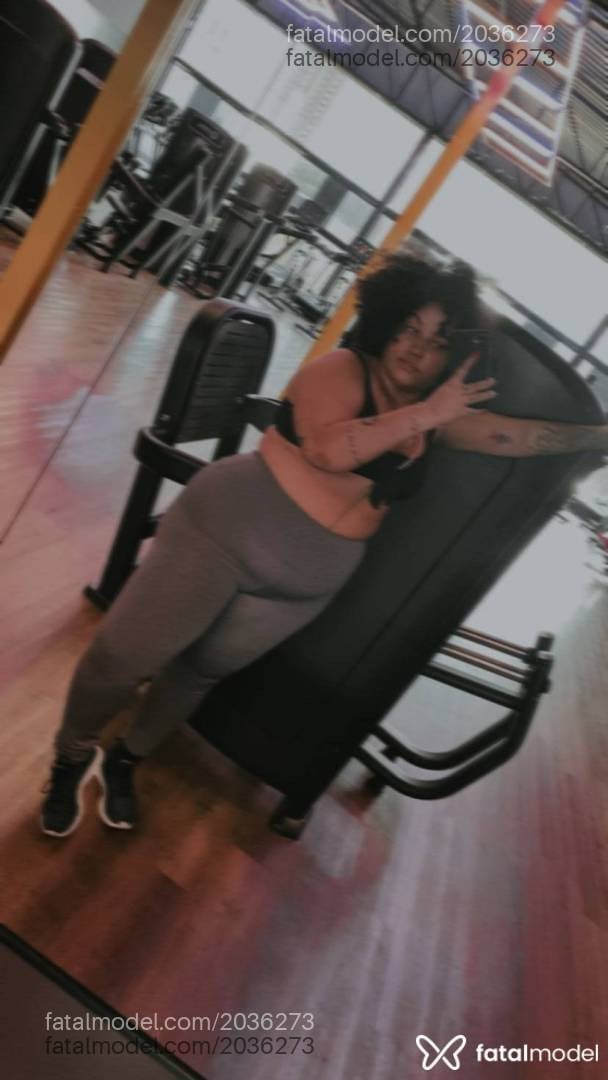 Acompanhante mulher com cabelo castanho de olhos castanhos - Bianca Nucci