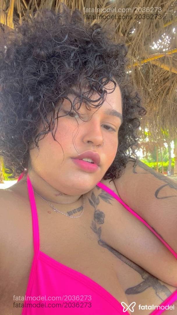 Acompanhante mulher com cabelo castanho de olhos castanhos em Jequié - Bianca Nucci