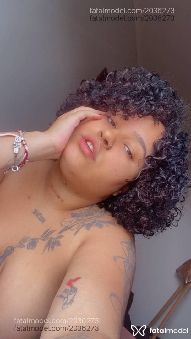 Acompanhante mulher com cabelo castanho de olhos castanhos - Bianca Nucci