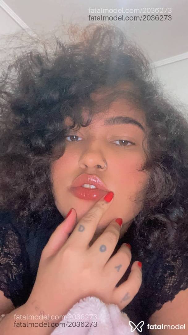 Acompanhante mulher com cabelo castanho de olhos castanhos - Bianca Nucci