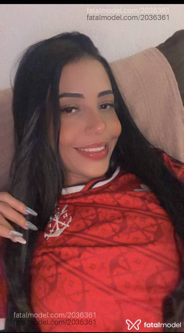 Acompanhante mulher morena (o) de olhos castanhos - Julia Soares