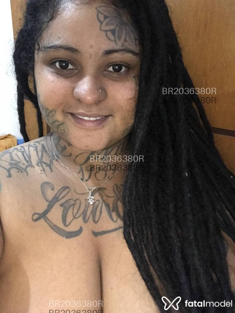 Acompanhante mulher morena (o) de olhos pretos em Virtual Acompanhante mulher morena (o) de olhos pretos em Virtual - Mahane