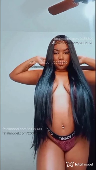 Acompanhante mulher morena (o) de olhos castanhos em Resende - Angel