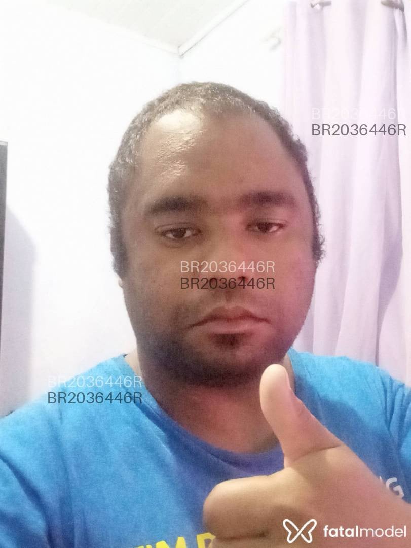 Acompanhante homem morena (o) de olhos castanhos - Josué