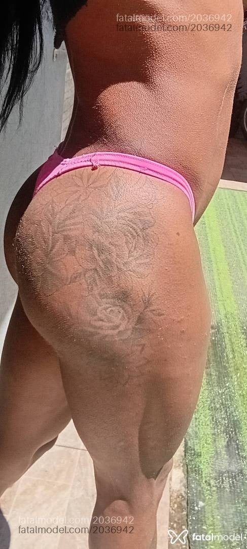 Acompanhante homem trans morena (o) de olhos pretos - Fernanda