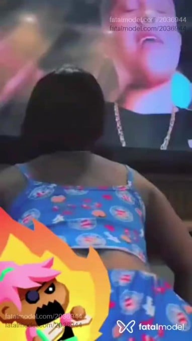Acompanhante mulher morena (o) de olhos castanhos em Campina Grande - Mell