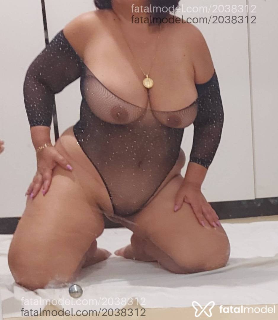 Acompanhante mulher morena (o) de olhos castanhos - Pollyana Marques