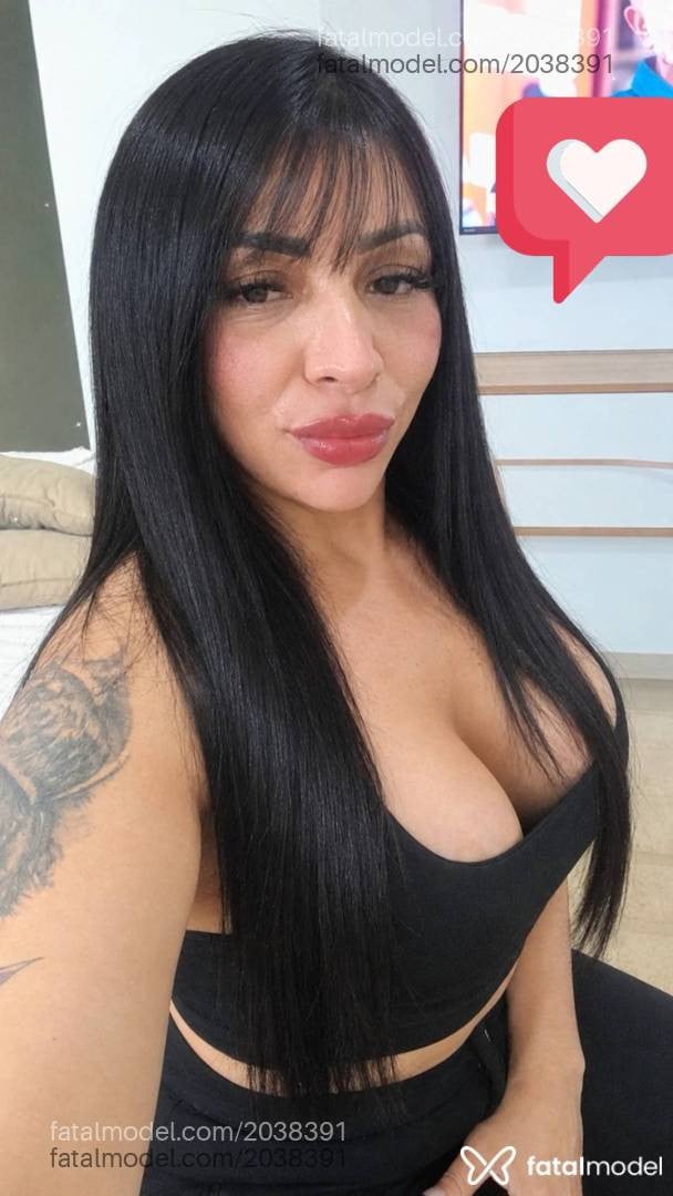 Acompanhante mulher morena (o) de olhos castanhos - Luana Monteiro