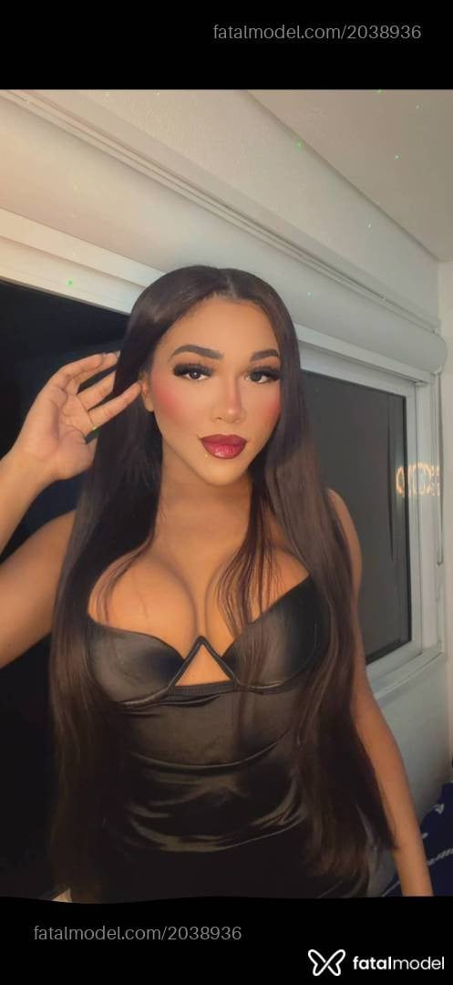 Acompanhante mulher trans morena (o) de olhos castanhos em Porto Alegre - Kauane Santini